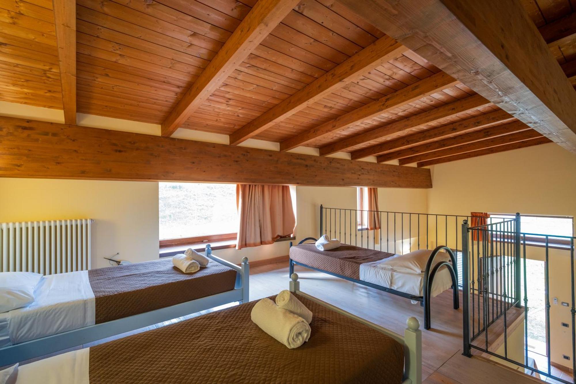 Camporgiano Agriturismo Borgo Biaia מראה חיצוני תמונה
