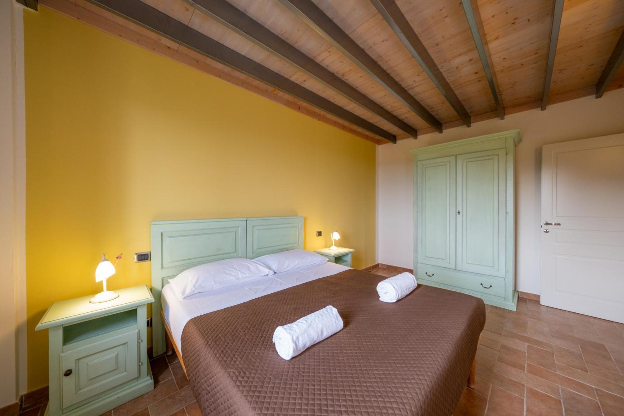 Camporgiano Agriturismo Borgo Biaia מראה חיצוני תמונה