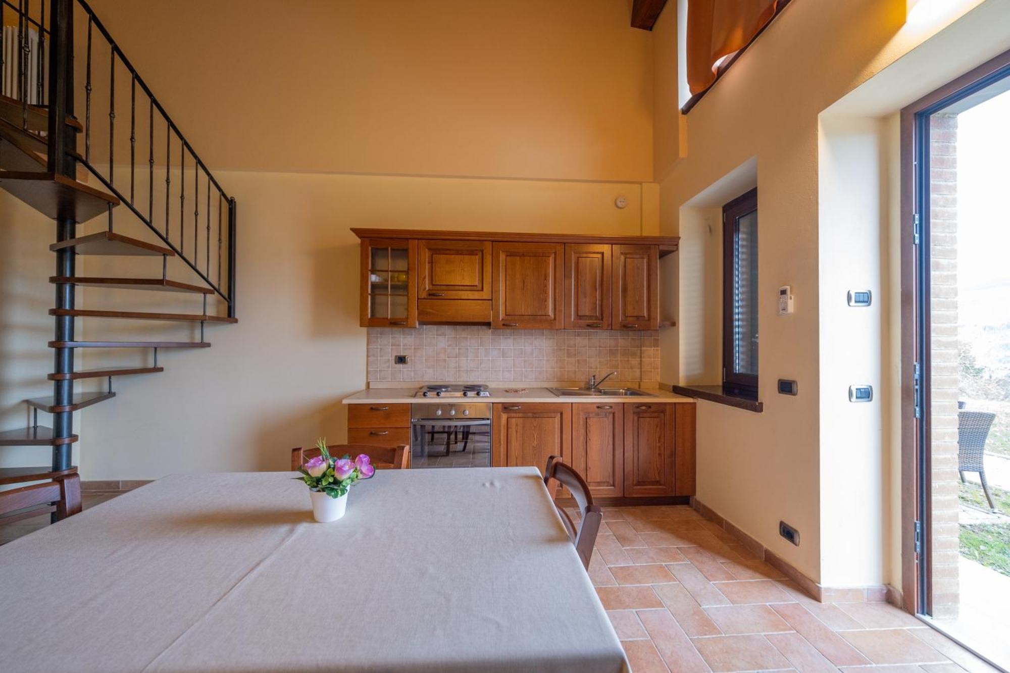Camporgiano Agriturismo Borgo Biaia מראה חיצוני תמונה