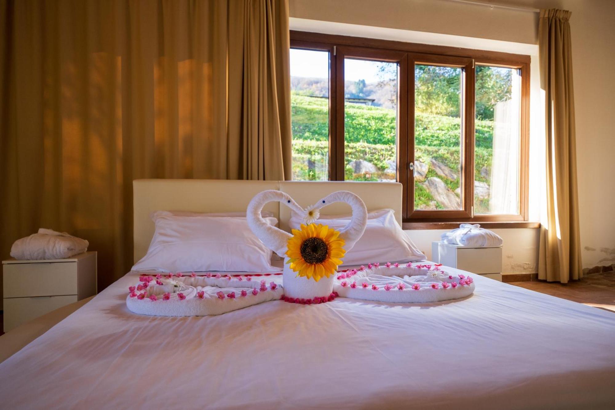 Camporgiano Agriturismo Borgo Biaia מראה חיצוני תמונה