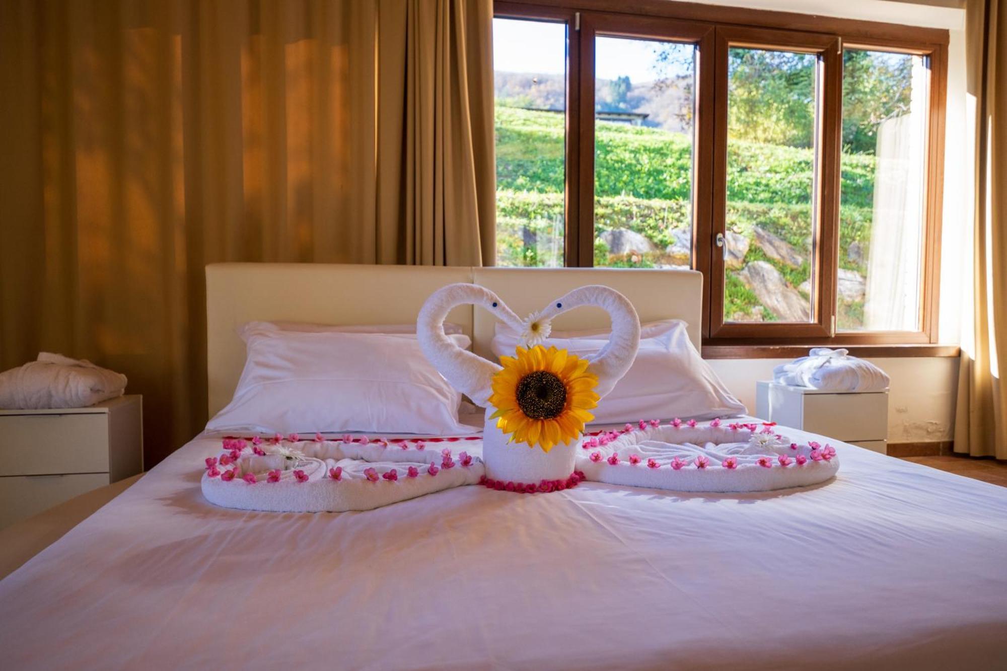 Camporgiano Agriturismo Borgo Biaia מראה חיצוני תמונה