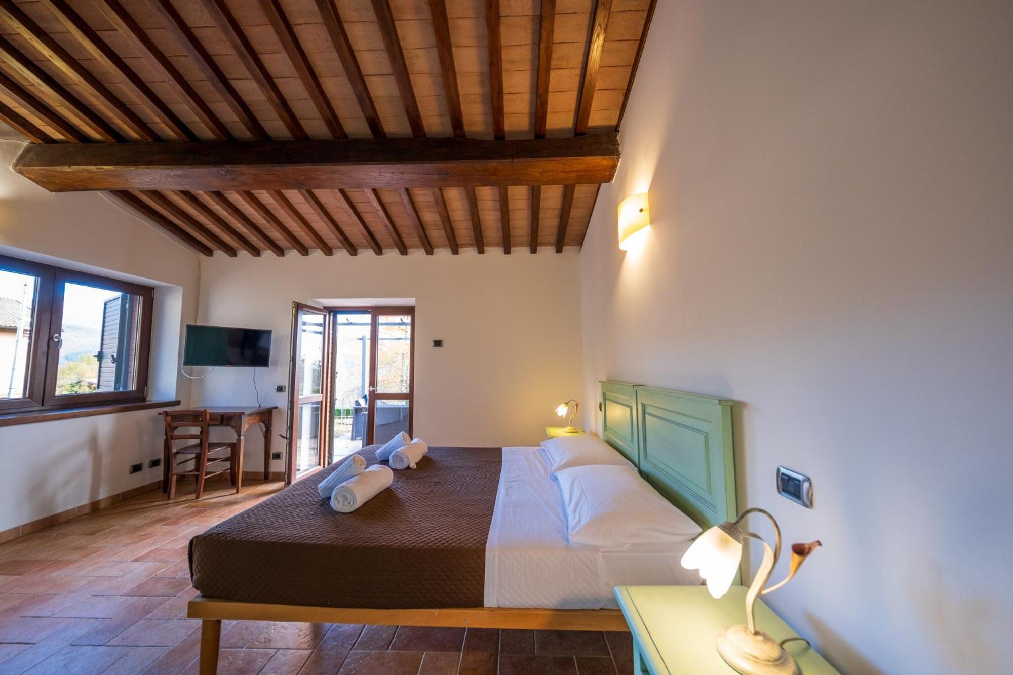 Camporgiano Agriturismo Borgo Biaia מראה חיצוני תמונה