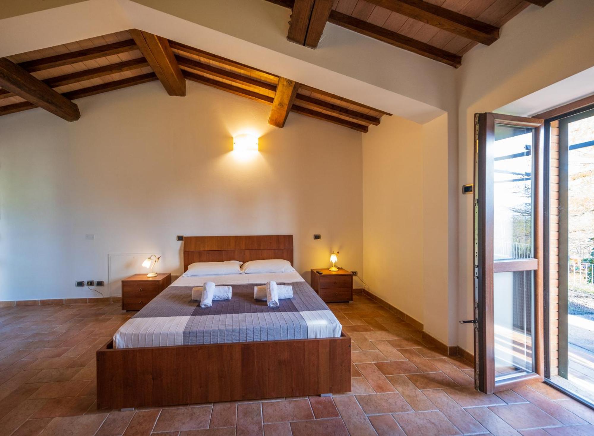 Camporgiano Agriturismo Borgo Biaia מראה חיצוני תמונה